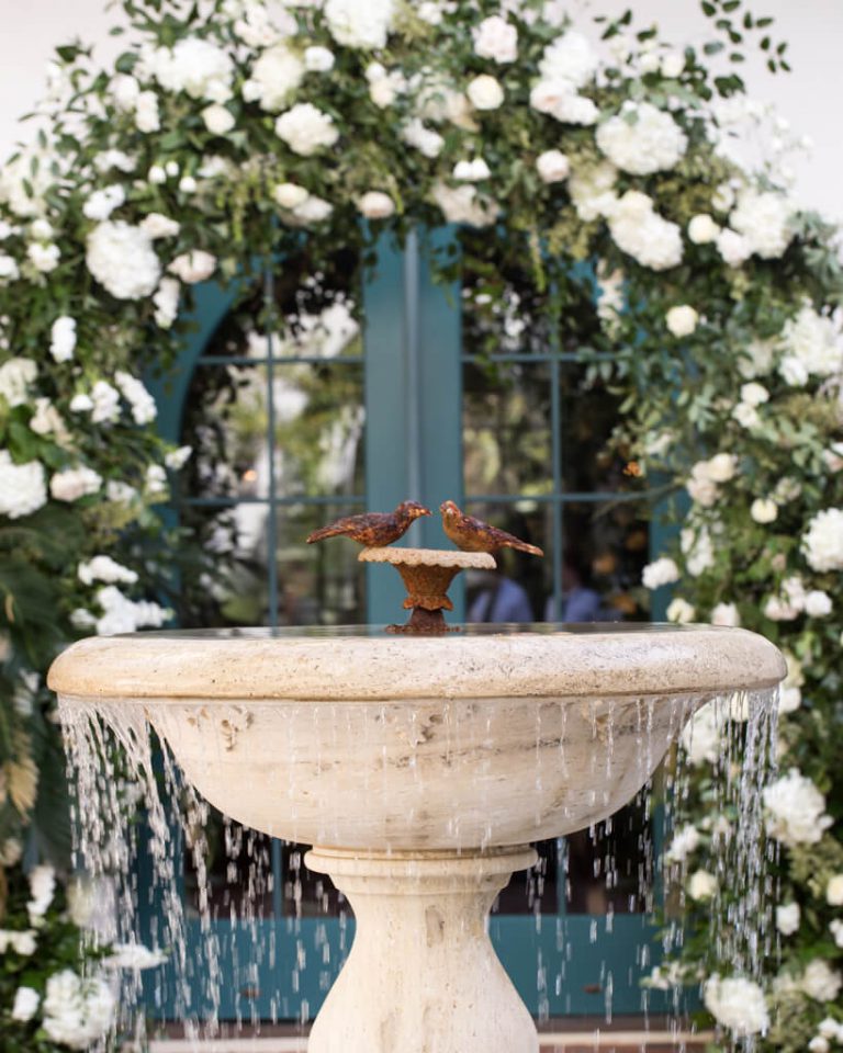 36 fountain birds