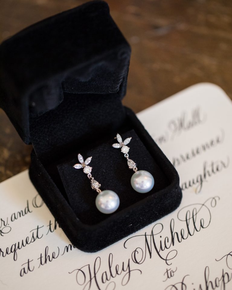 4 Earrings