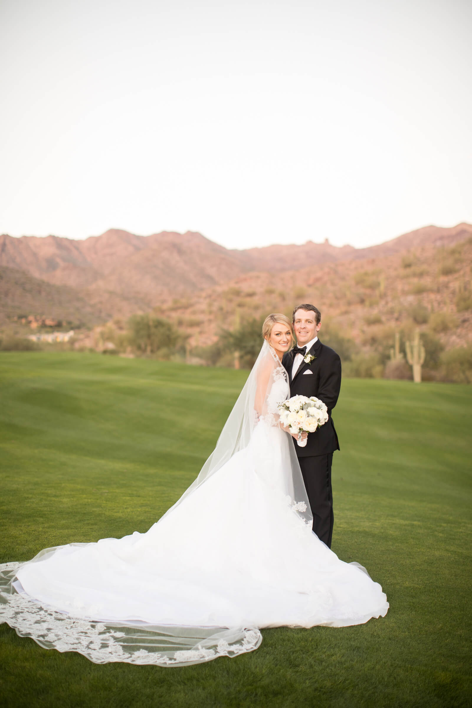 Saluti Scottsdale for Julie Price and Alex Barnes - John Cain Photography