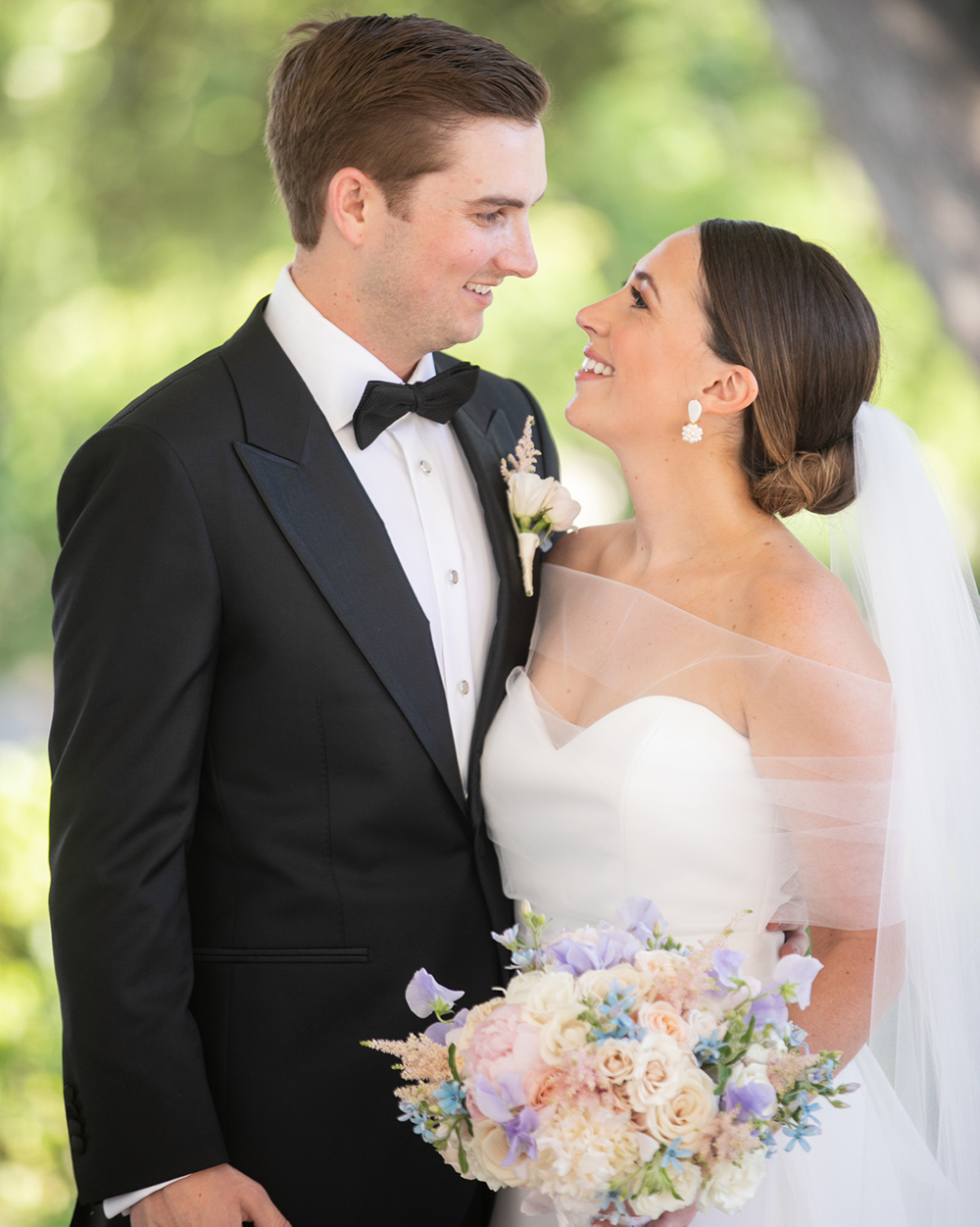 An Intimate Garden Ceremony and Backyard Celebration at Katherine and Colin’s First Home