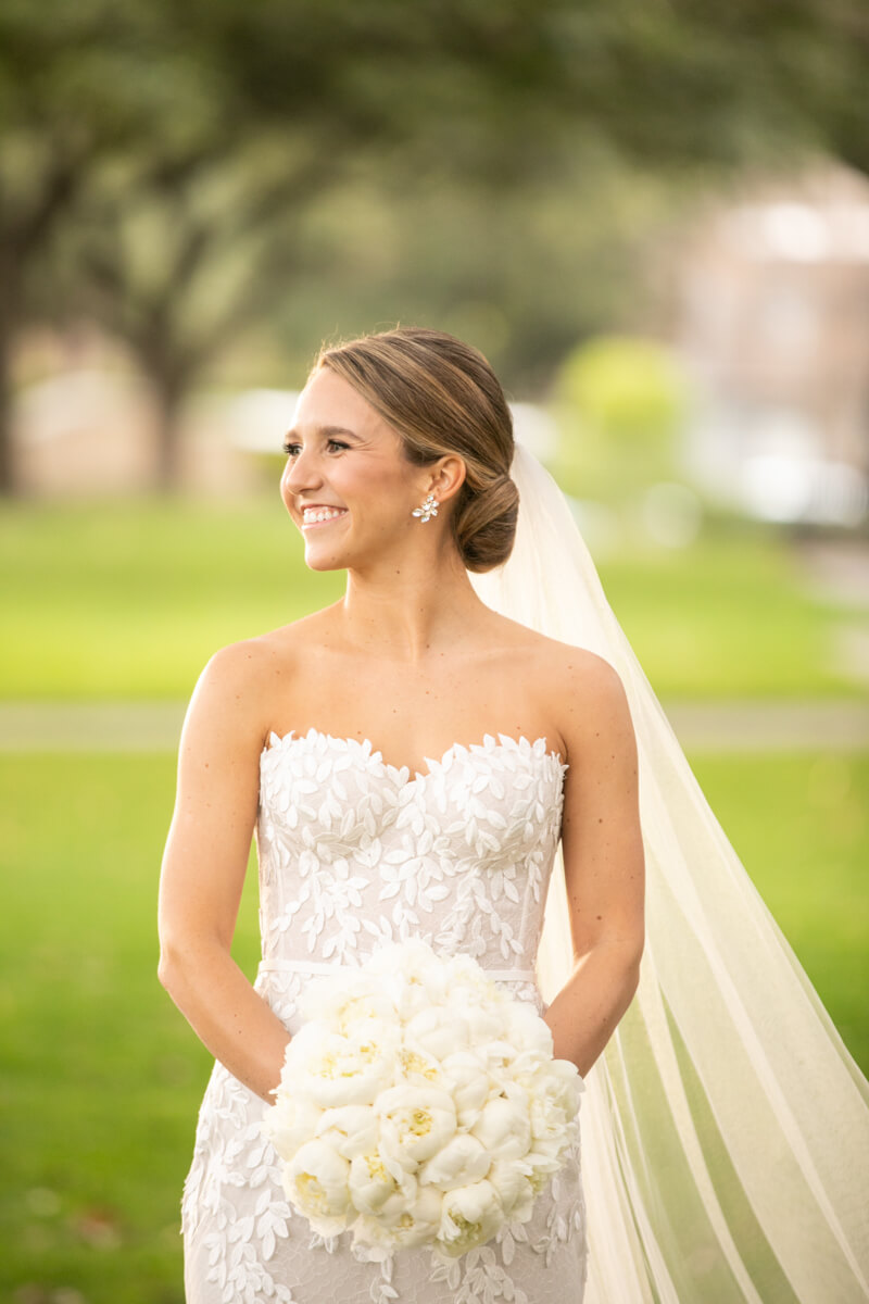 HPUMC Outdoor Bridal Portrait