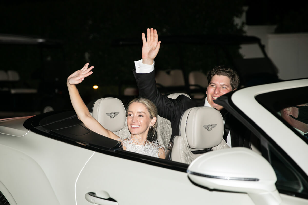 caitlin and geoffrey waving goodbye