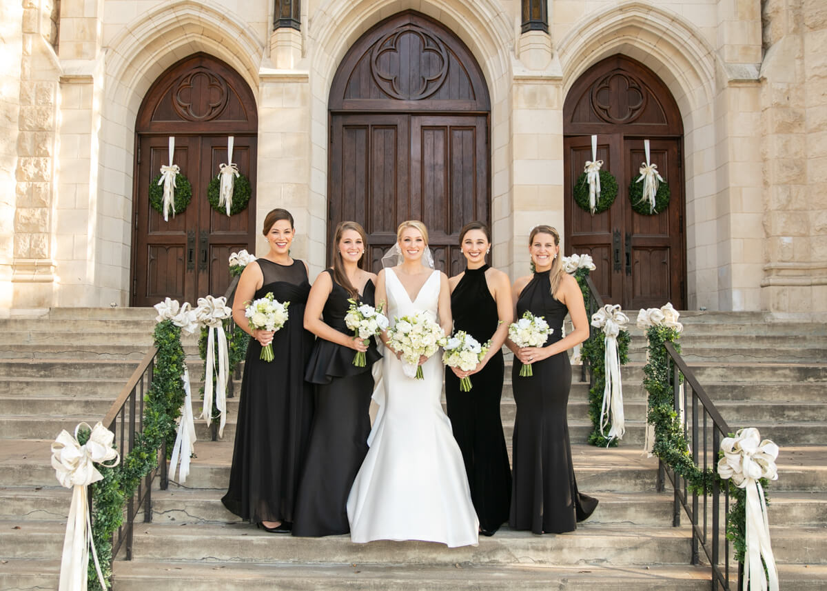 christina and her bridesmaids