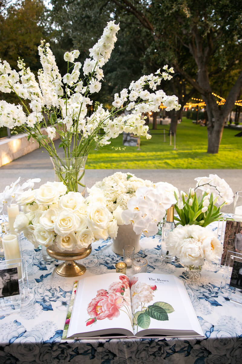 sign in table with white floral